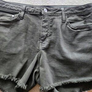 JUST BLACK DENIM SHORTS SIZE 33  Army Green